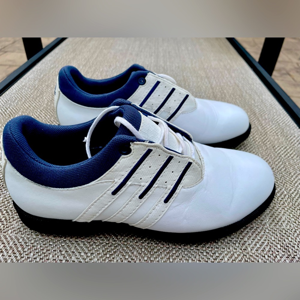 Ladies ADIDAS Golf Shoes: 6.5